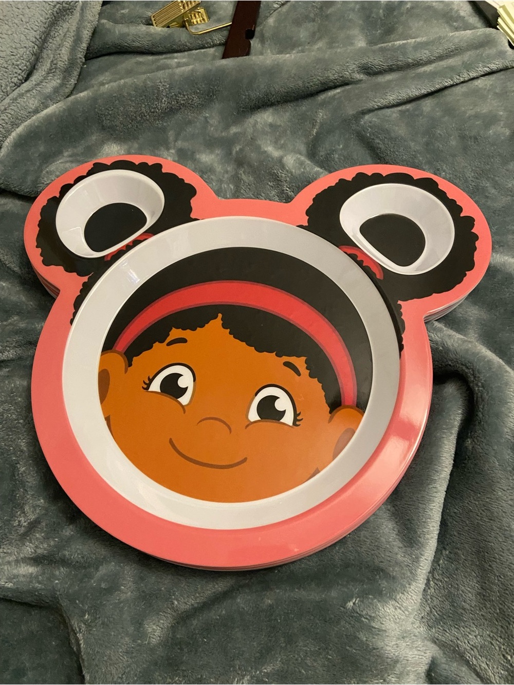 Children's Pink Character Divided Snack Plates. Set of 5 Elaina